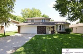 15818 Spring St, Omaha, NE 68130-1956