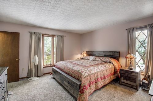 5428 Country Hills Ln, Hamilton KY  41091-9727 exterior