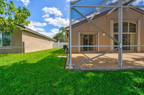 16565 10 St, Hollywood FL  33028-1466 exterior