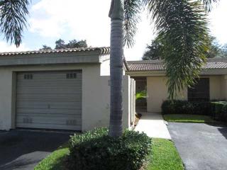 105 Tweedbrook Ln, Hollywood, FL 33021-2981