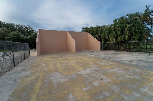 7908 79th Way, West Palm Beach, FL 33407-6754