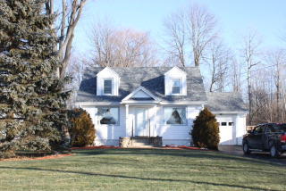 447 Cumberland Head Rd, Plattsburgh, NY 12901-6804