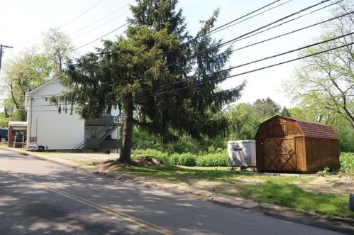 1879 Romine Ave, Mckeesport PA  15132-3547 exterior