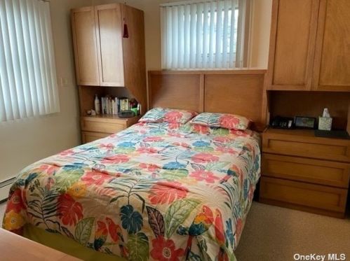 214 44th St, North Lindenhurst NY  11757-2052 exterior