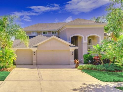 5517 Garden Arbor Dr, Lutz, FL 33558-9241
