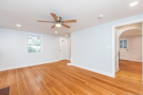 55 Forest St, Hartford CT  06118-2311 exterior