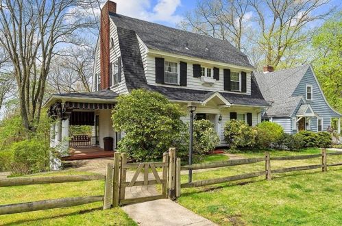 511 Walnut Rd, Pittsburgh, PA 15202-2029