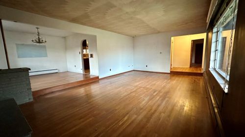 407 Pillow Ave, Cheswick PA  15024-1322 exterior