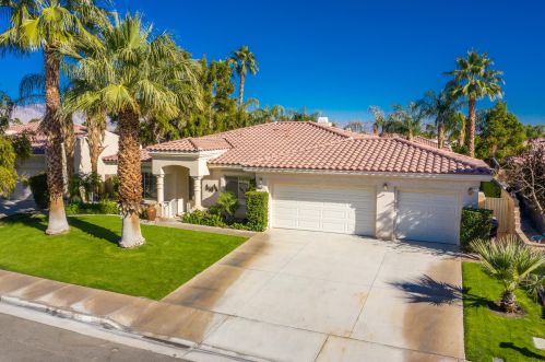 44700 Calle Placido, La Quinta CA  92253-5943 exterior