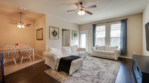 238 Old Spanish Trl, Waxahachie, TX 75167-4840