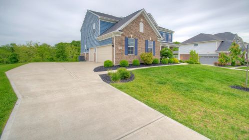 5108 Loch Dr, Hamilton, KY 41091