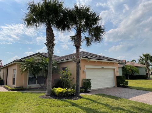 9801 Eastbrook Cir, Port Saint Lucie FL  34987-2431 exterior