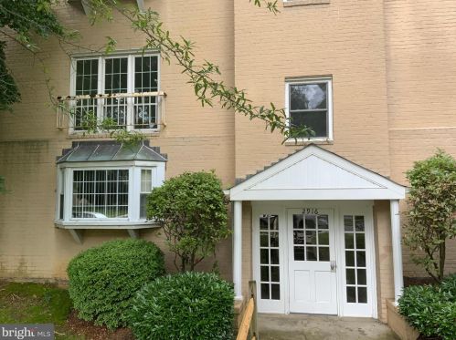 2916 Willston Pl, Falls Church, VA 22044-2851