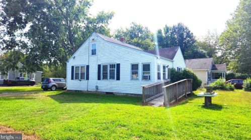 601 Washington St, Slaughter Beach DE  19963-2516 exterior