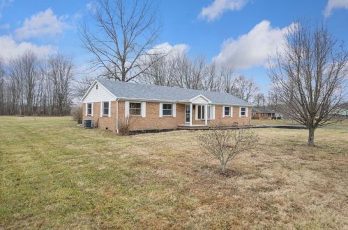3071 Bantam Rd, Mount Olive, OH 45106-8308