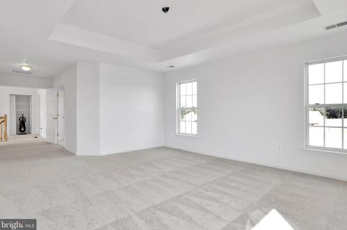 20 Cool Springs Ln, Charles Town WV  25414-4647 exterior