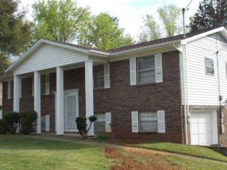 8905 Carlton Cir, Knoxville, TN 37922-3602