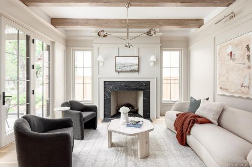 875 York St, Denver CO 80206-1408 exterior