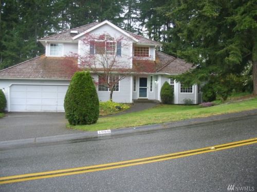 1080 Thornwood Cir, Silverdale, WA 98383-8058