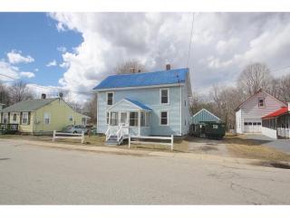 22 Mill St, Rochester, NH 03868-5838