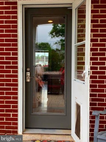 463 School Ln, Harleysville PA  19438-1714 exterior