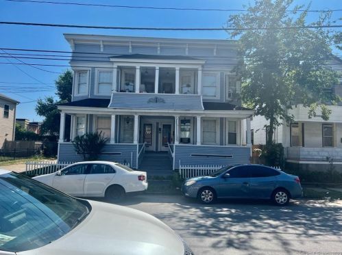 292 Berkshire Ave, Bridgeport, CT 06608-1415