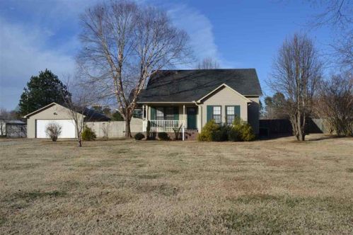 2480 Clay Farm Rd, Atwood, TN 38220-5400
