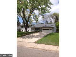 4816 Nine Mile Creek Pkwy, Minneapolis, MN 55437-1328