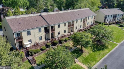 6 Chatham Ct, Dover DE  19901-3909 exterior