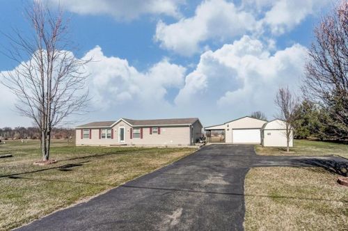 3970 Moore Marathon Rd, New Harmony, OH 45176-9541