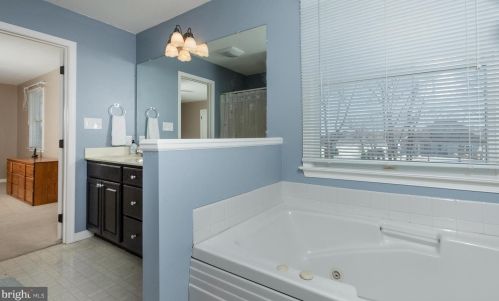 36 Bourbon Red Dr, Navy Sup Dpt PA 17050-7901 exterior