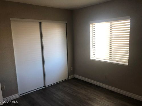 19625 16 Dr, Phoenix AZ  85015-1429 exterior