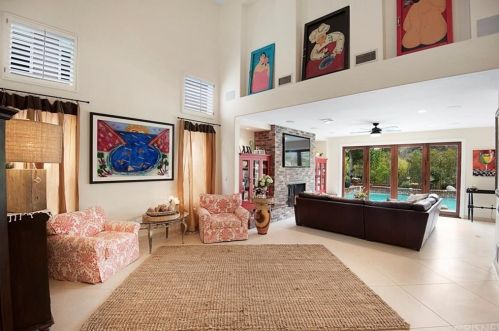 25944 Coleridge Pl, Santa Clarita, CA 91381-1547