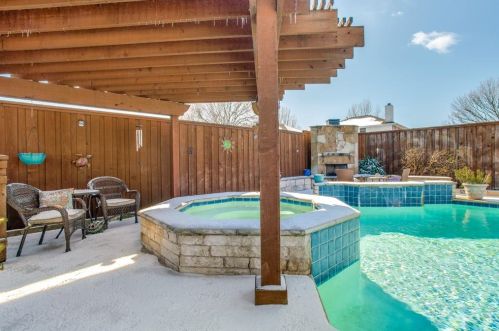 906 Heritage Pkwy, Allen, TX 75002-5762