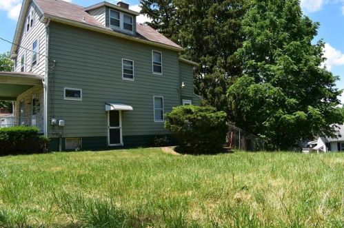 1005 Marshall Ave, New Castle PA  16101-4355 exterior