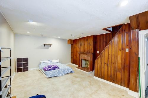 2933 Feltz Ave, Cincinnati OH  45211-4923 exterior