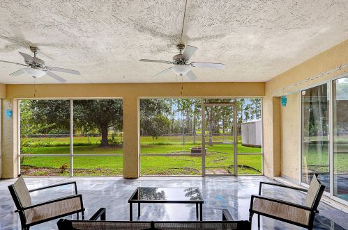 5924 Brenda Cir, Fort Pierce, FL 34986-3636