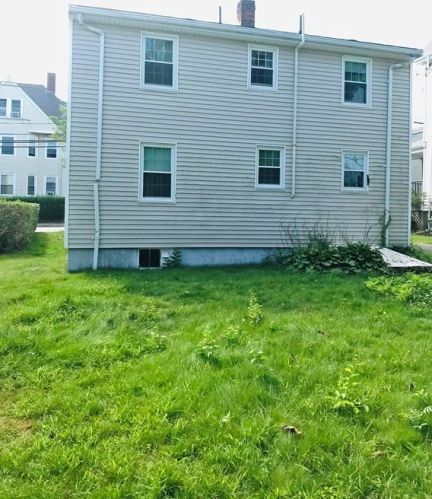 42 Hollis Ave, Quincy, MA 02171-2328