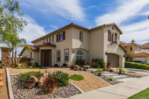 35433 Saddle Hill Rd, Lake Elsinore, CA 92532-2589