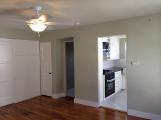 4550 35th St, San Diego CA  92116-3527 exterior