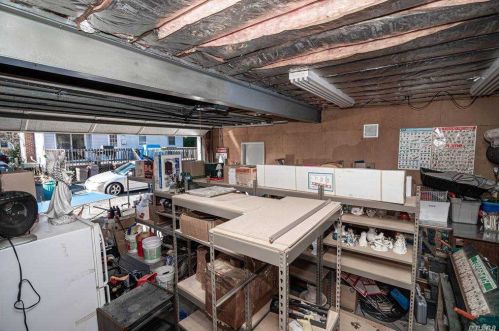 56 Cir Dr, Elwood NY  11731-1211 exterior