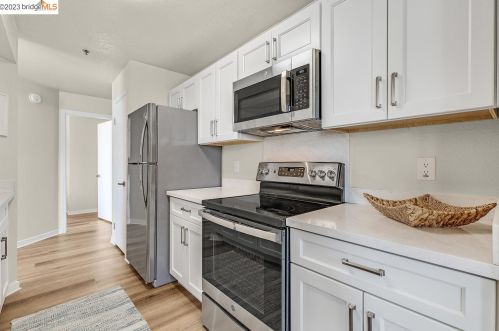 535 Pierce St, Berkeley CA  94706-1000 exterior