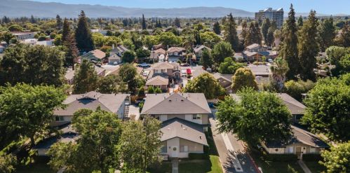 335 3rd St, Campbell CA  95008-1210 exterior