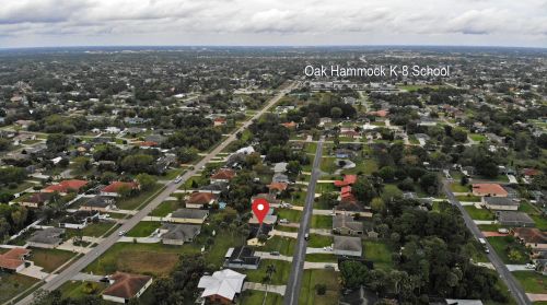 2350 Woodridge St, Fort Pierce, FL 34953-2664