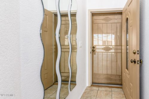 1935 Torrey Pines Ln, Chandler AZ  85249-4054 exterior