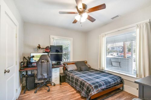 4042 34 St, San Diego CA 92104-5239 exterior