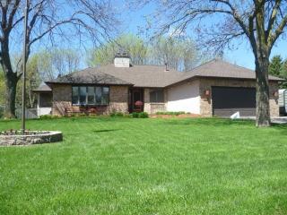 3745 Ximines Ln, Minneapolis, MN 55441-1499