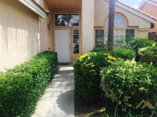 8617 River Springs Ct, Bakersfield, CA 93312-4007