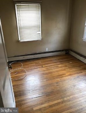 2233 Browning Rd, Camden, NJ 08110-1912