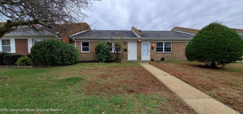 58 Skyline Dr, Bricktown, NJ 08724-1387